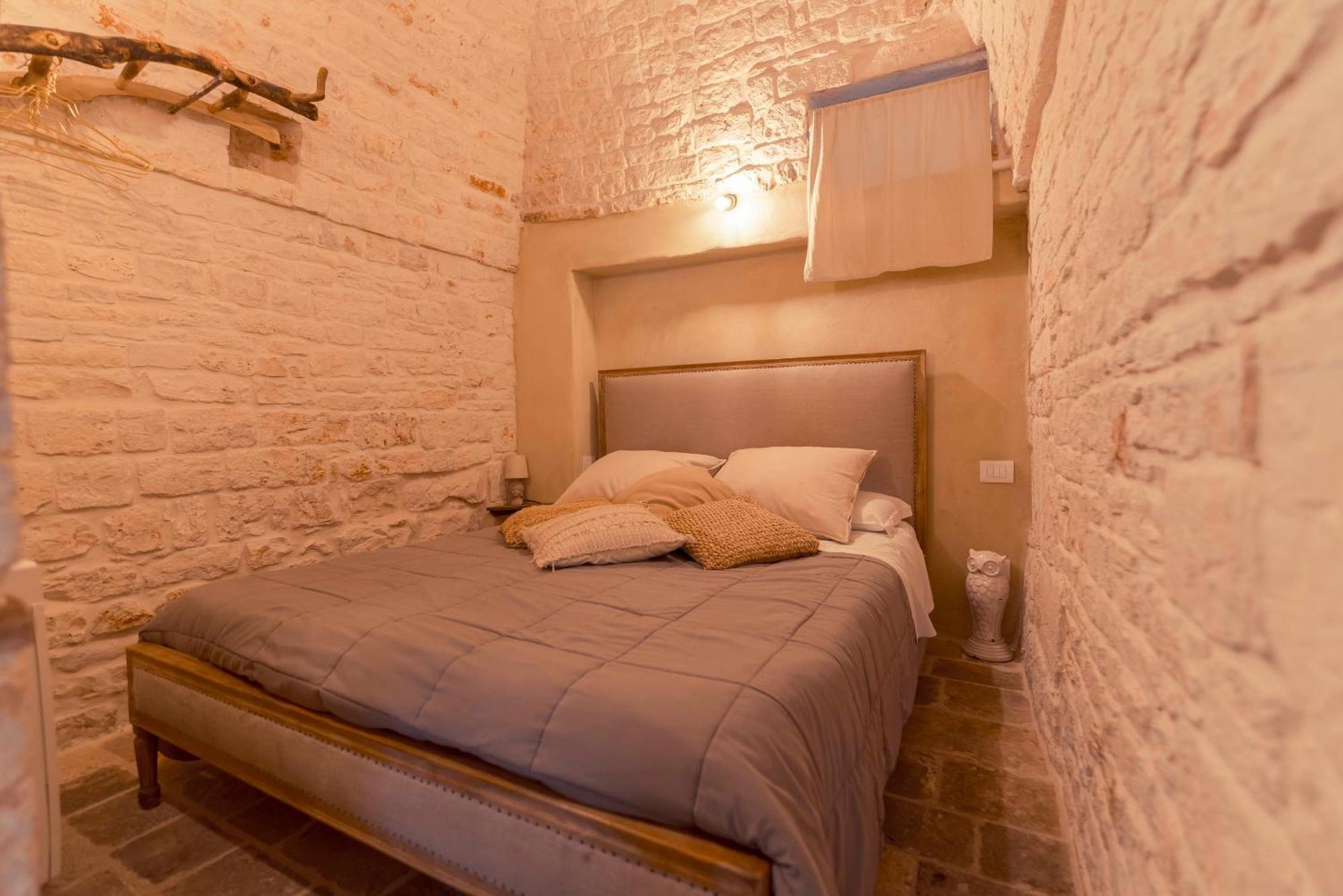 Trulli Antichi Mestieri - Widespread Trulli In The Historic Center Bed & Breakfast Алберобело Екстериор снимка