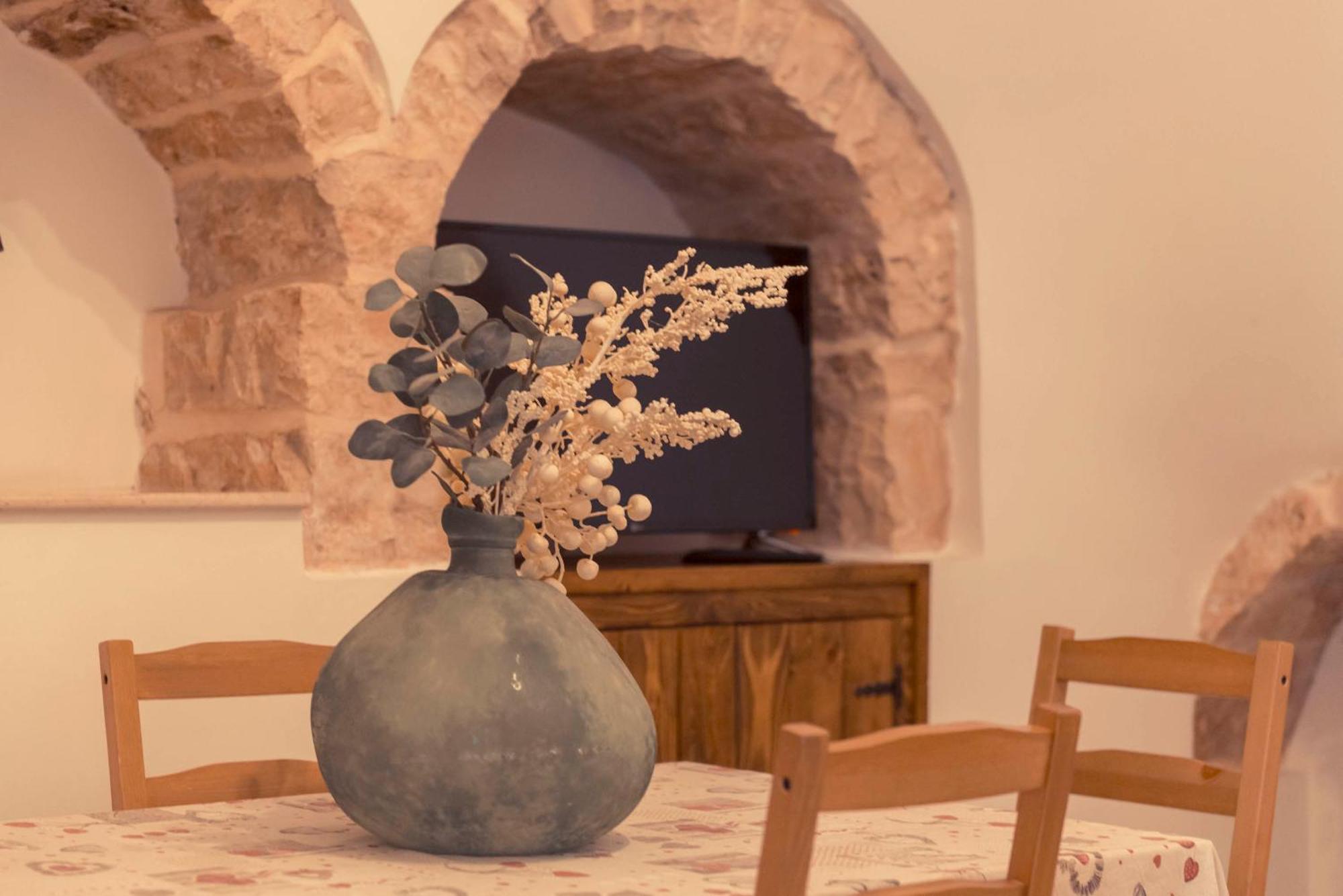 Trulli Antichi Mestieri - Widespread Trulli In The Historic Center Bed & Breakfast Алберобело Екстериор снимка
