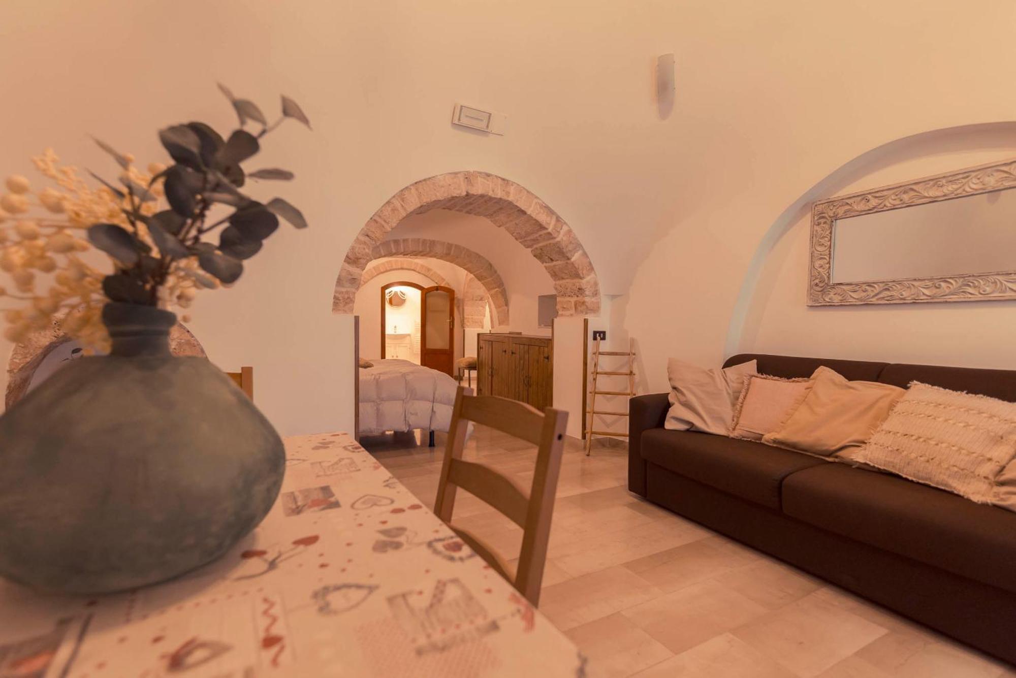 Trulli Antichi Mestieri - Widespread Trulli In The Historic Center Bed & Breakfast Алберобело Екстериор снимка